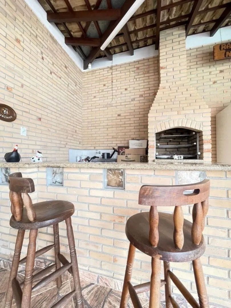 Casa, 3 quartos, 230 m² - Foto 3