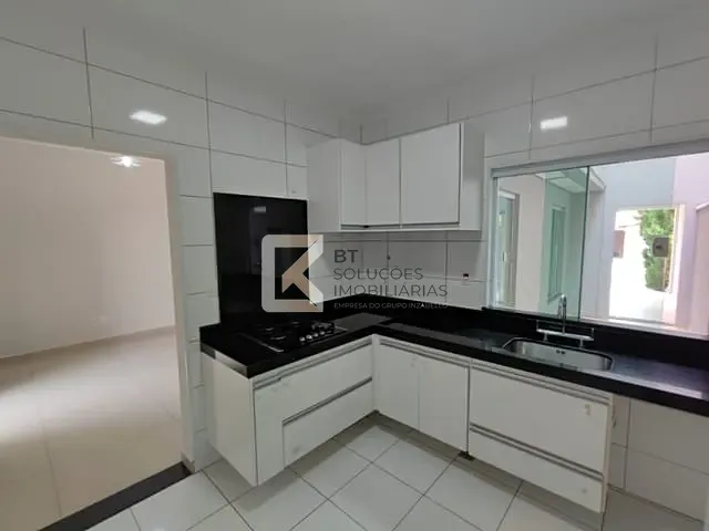 Casa com 191m² 3 quartos e 4 banheiros, à venda ou para alugar, no bairro Jardim Panorama em Indaiatuba
