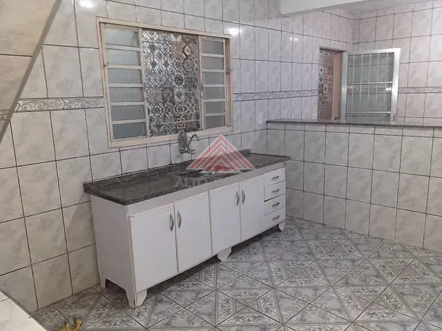 Casa com 133m² 1 quarto e 1 banheiro, à venda, no bairro Jardim Columbia em Mauá