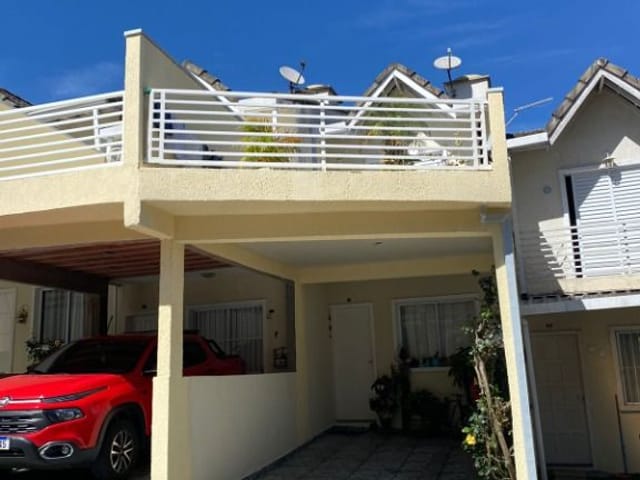 Casa com 108m² 2 quartos e 2 banheiros, à venda, no bairro Outeiro de Passárgada em Cotia