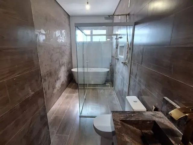 Casa com 450m² 4 quartos e 5 banheiros, à venda, no bairro Condomínio Residencial Jaguary em São José Dos Campos