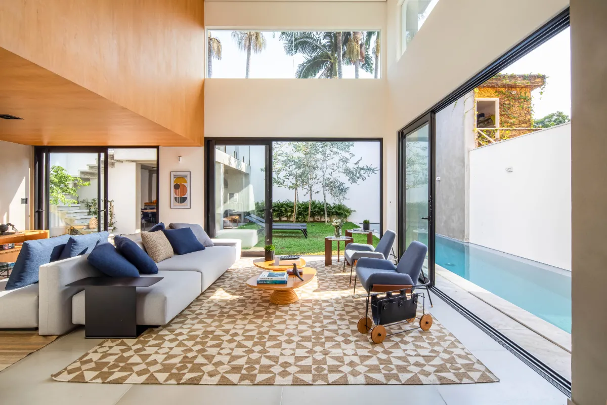 Casa para venda em Alto de Pinheiros com 3 quartos, sendo 3 suítes, 326m²