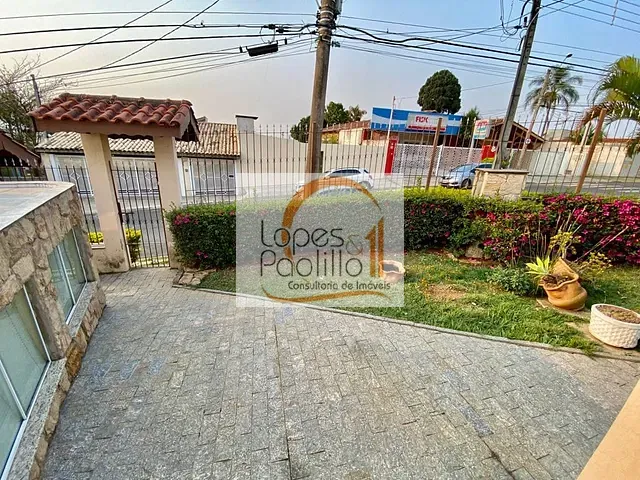 Casa com 656m² 3 quartos e 1 banheiro, à venda, no bairro Jardim Paulista em Atibaia