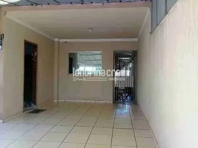 Casa com 175m² 2 quartos e 1 banheiro, à venda, no bairro Residencial Octávio Cesário em Cambé