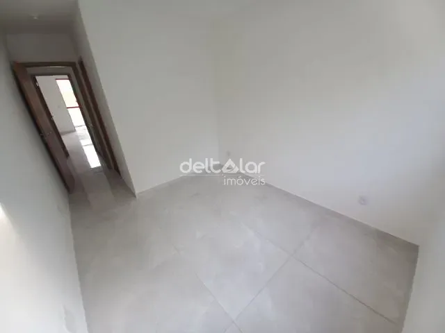 Casa com 80m² 2 quartos e 3 banheiros, à venda, no bairro Lagoinha Leblon (Venda Nova) em Belo Horizonte