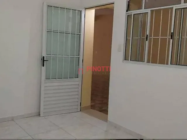 Casa 5 quartos e 3 banheiros, à venda, no bairro Vila Netuno em São Bernardo do Campo