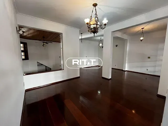 Casa com 649m² 5 quartos e 6 banheiros, à venda, no bairro Parque da Hípica em Campinas
