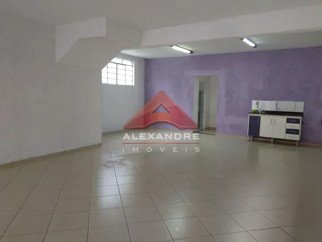Casa com 250m² 3 quartos e 4 banheiros, à venda, no bairro Jardim da Granja em São José dos Campos