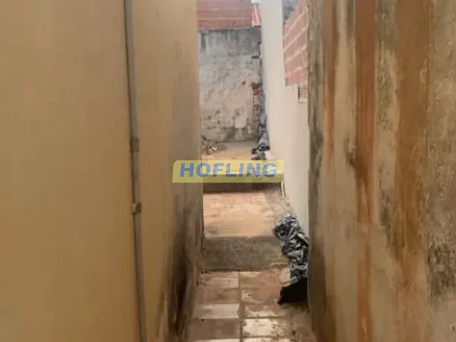 Casa com 200m² 2 quartos e 1 banheiro, à venda, no bairro Jardim Bandeirante (COHAB) em Rio Claro