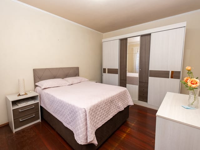Casa com 323m² 6 quartos e 3 banheiros, à venda, no bairro Fragata em Pelotas