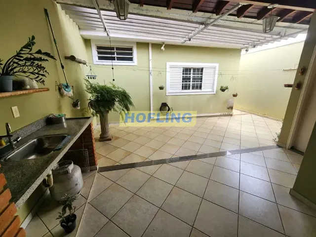 Casa com 225m² 3 quartos e 1 banheiro, à venda, no bairro Centro em Rio Claro