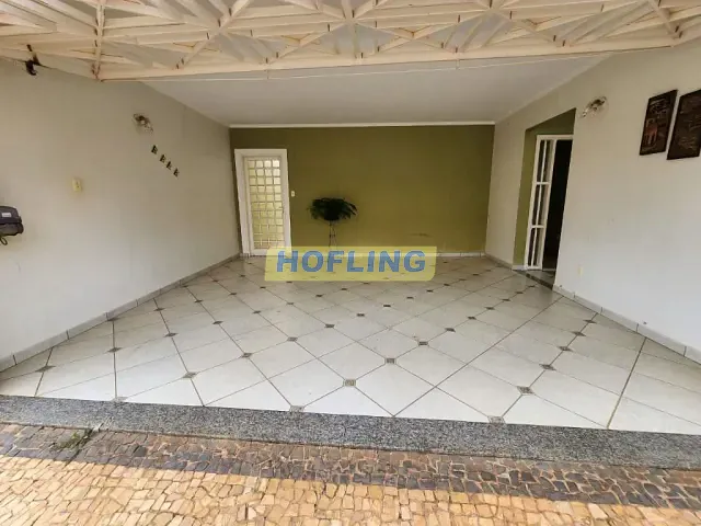Casa com 225m² 3 quartos e 1 banheiro, à venda, no bairro Centro em Rio Claro