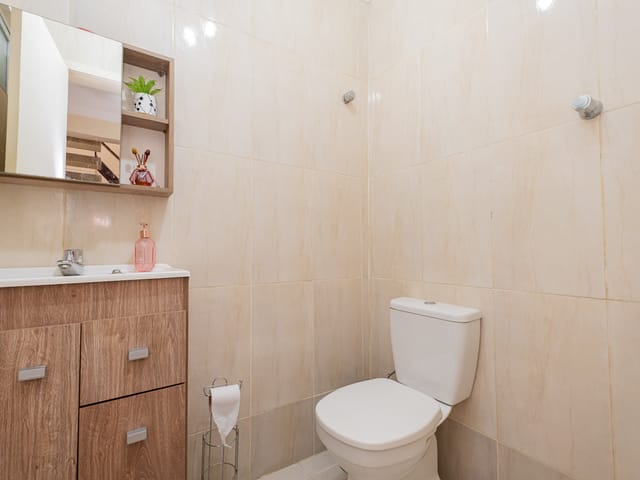 Casa 3 quartos e 2 banheiros, à venda, no bairro Porto em Pelotas