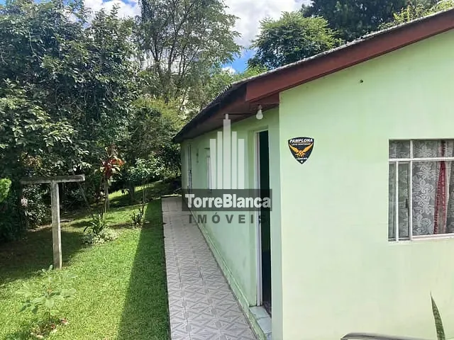 Casa 3 quartos e 3 banheiros, à venda, no bairro Uvaranas em Ponta Grossa