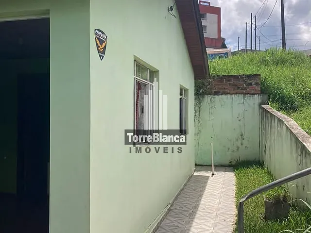 Casa 3 quartos e 3 banheiros, à venda, no bairro Uvaranas em Ponta Grossa