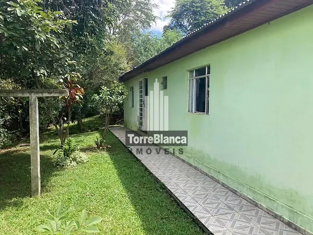 Casa 3 quartos e 3 banheiros, à venda, no bairro Uvaranas em Ponta Grossa
