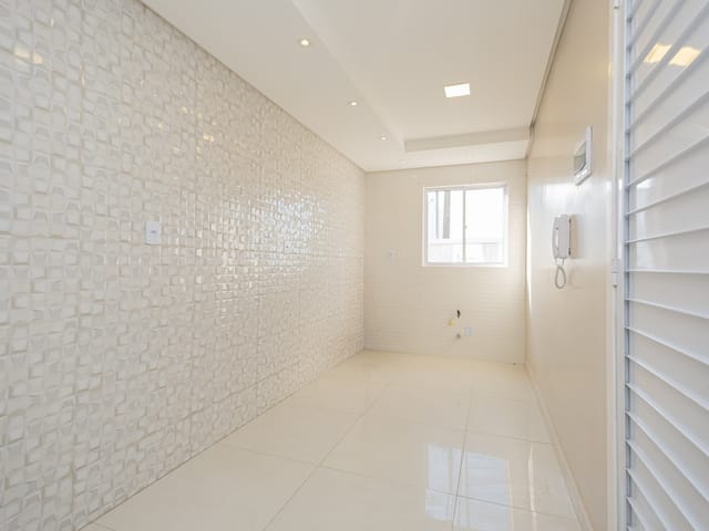 Casa 2 quartos e 1 banheiro, à venda, no bairro Germani em Pelotas