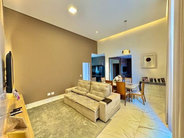 Foto do Casa - Casa com 3 dormitórios à venda, 158 m² por R$ 1.400.000,00 - Estância dos Ipês - Uberaba/MG | ZUCATO IMOBILIARIA LTDA