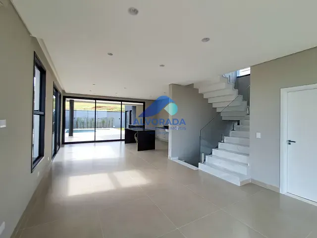 Casa 4 quartos e 6 banheiros, à venda, no bairro Condomínio Residencial Alphaville I em São José dos Campos