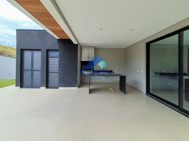 Casa 4 quartos e 6 banheiros, à venda, no bairro Condomínio Residencial Alphaville I em São José dos Campos