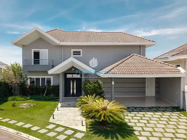 Casa com 437m² 4 quartos e 2 banheiros, à venda, no bairro Urbanova em São José dos Campos