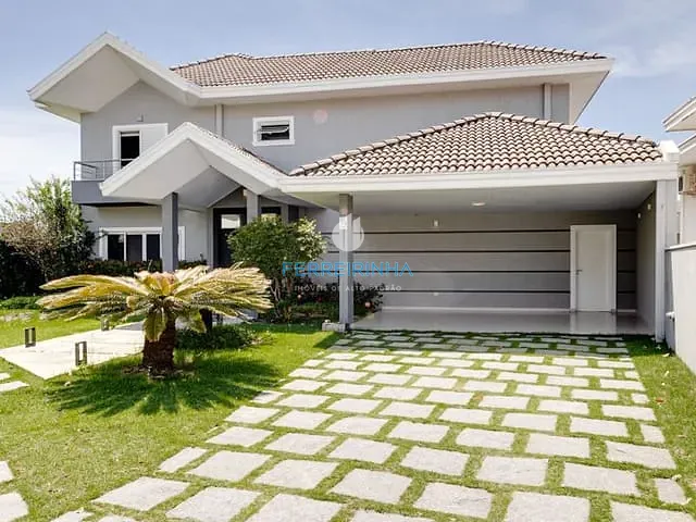 Casa com 437m² 4 quartos e 2 banheiros, à venda, no bairro Urbanova em São José dos Campos