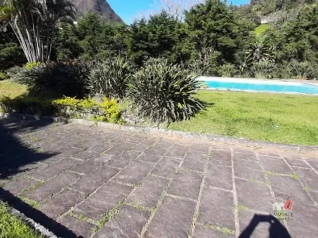 Casa com 1200m², à venda, no bairro Quitandinha em Petrópolis