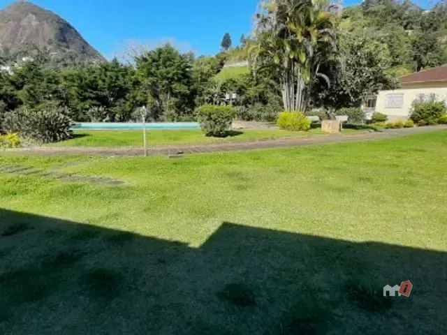 Casa com 1200m², à venda, no bairro Quitandinha em Petrópolis