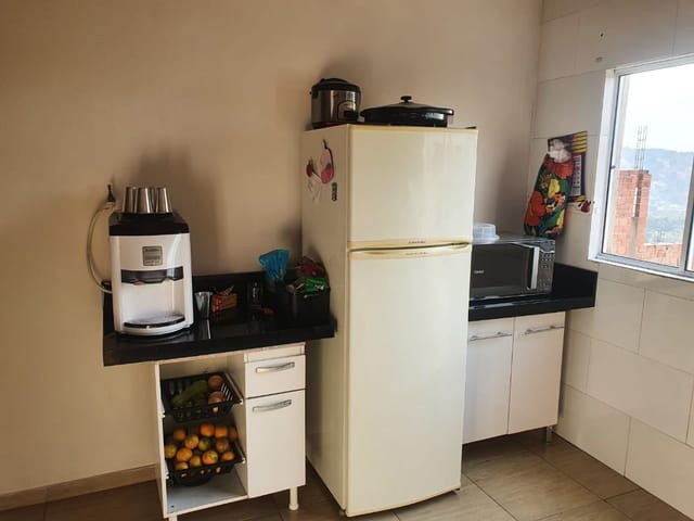 Casa com 500m² 3 quartos e 3 banheiros, à venda, no bairro Parque Monjolo em Cotia