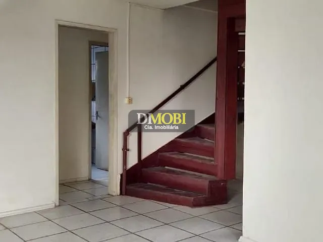 Casa com 525m² 3 quartos e 2 banheiros, à venda, no bairro Medianeira em Eldorado do Sul