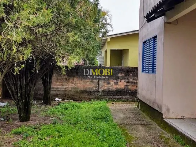 Casa com 525m² 3 quartos e 2 banheiros, à venda, no bairro Medianeira em Eldorado do Sul