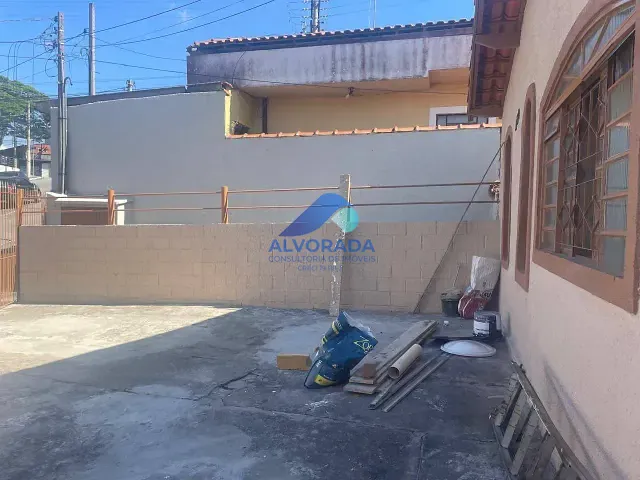 Casa com 250m² 3 quartos e 1 banheiro, para alugar, no bairro Jardim Satélite em São José dos Campos