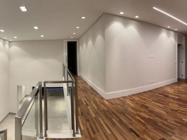 Casa com 560m² 5 quartos e 6 banheiros, à venda, no bairro Morada das Flores (Aldeia da Serra) em Santana de Parnaíba