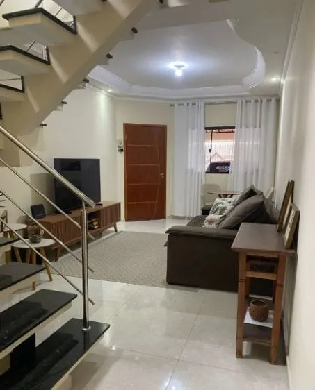 Casa, 3 quartos, 165 m² - Foto 1
