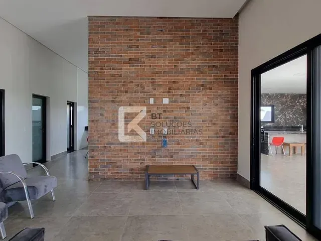 Casa com 700m² 3 quartos e 4 banheiros, à venda, no bairro Jardim Buru em Salto