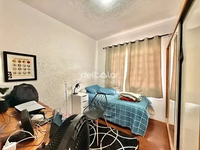 Casa com 80m² 2 quartos e 1 banheiro, à venda, no bairro Planalto em Belo Horizonte