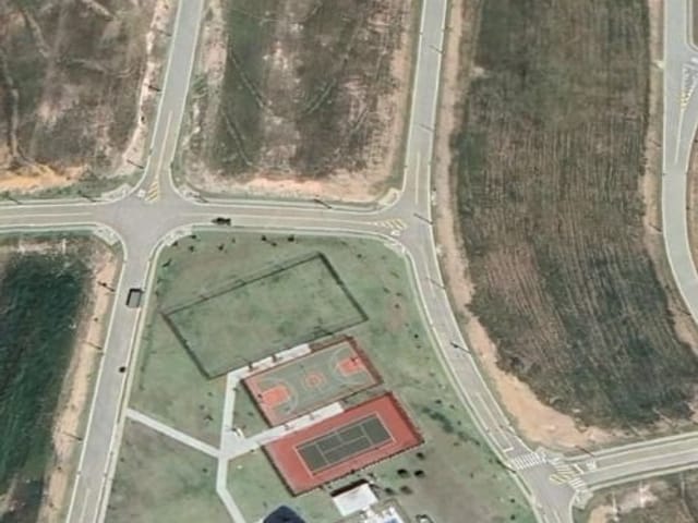 Casa com 330m² 4 quartos e 5 banheiros, à venda, no bairro Terras Alpha - Urbanova em São José dos Campos