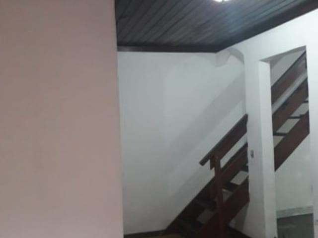 Casa 2 quartos e 2 banheiros, à venda, no bairro Cascatinha em Petrópolis