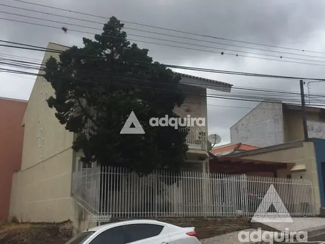 Sobrado com 213m² 3 quartos e 4 banheiros, à venda, no bairro Centro em Ponta Grossa