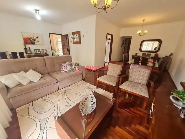 Casa 3 quartos e 2 banheiros, à venda, no bairro Jardim Nova Petrópolis em São Bernardo do Campo