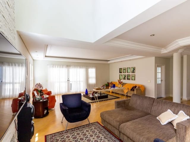 Casa com 560m² 5 quartos e 8 banheiros, à venda ou para alugar, no bairro Alphaville 0 em Barueri