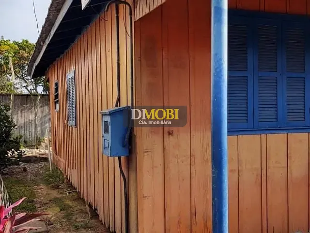 Casa com 363m² 2 quartos e 1 banheiro, à venda, no bairro Caça e Pesca em Gravataí