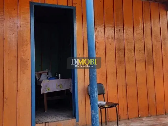 Casa com 363m² 2 quartos e 1 banheiro, à venda, no bairro Caça e Pesca em Gravataí