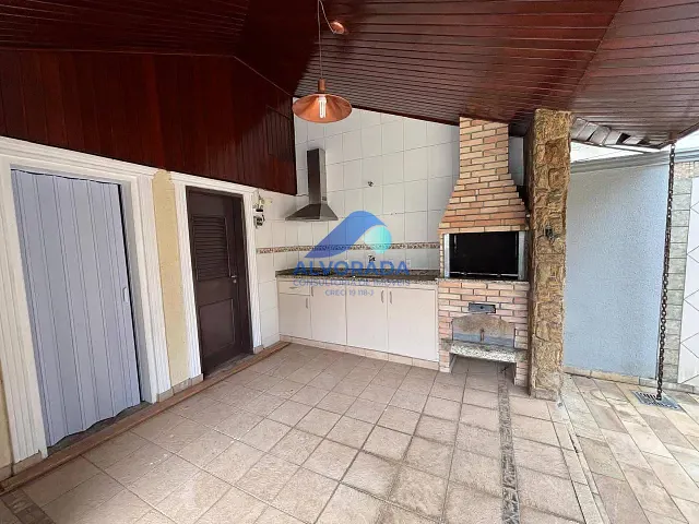 Casa com 390m² 4 quartos e 4 banheiros, para alugar, no bairro Condomínio Sunset Park em São José dos Campos