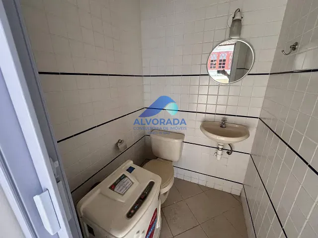 Casa com 390m² 4 quartos e 4 banheiros, para alugar, no bairro Condomínio Sunset Park em São José dos Campos