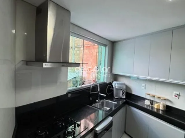 Casa com 78m² 3 quartos e 2 banheiros, à venda, no bairro Santa Amélia em Belo Horizonte