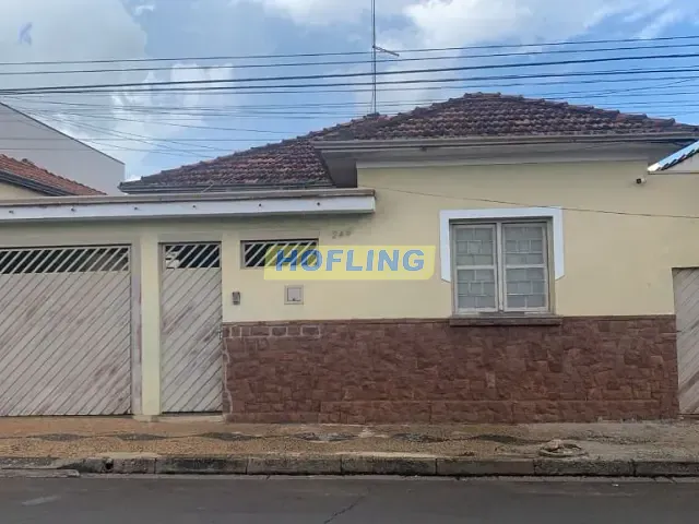 Casa com 370m² 2 quartos e 1 banheiro, à venda, no bairro Centro em Rio Claro