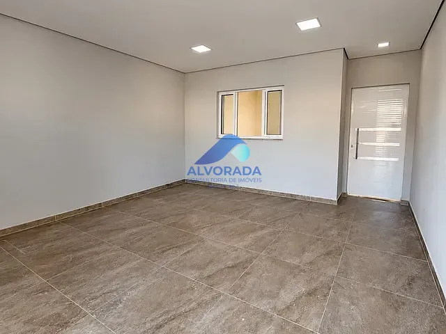 Casa 3 quartos e 1 banheiro, à venda, no bairro Bosque dos Eucaliptos em São José dos Campos