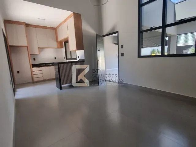 Casa com 150m² 3 quartos e 2 banheiros, à venda, no bairro Jardim Bom Sucesso em Indaiatuba