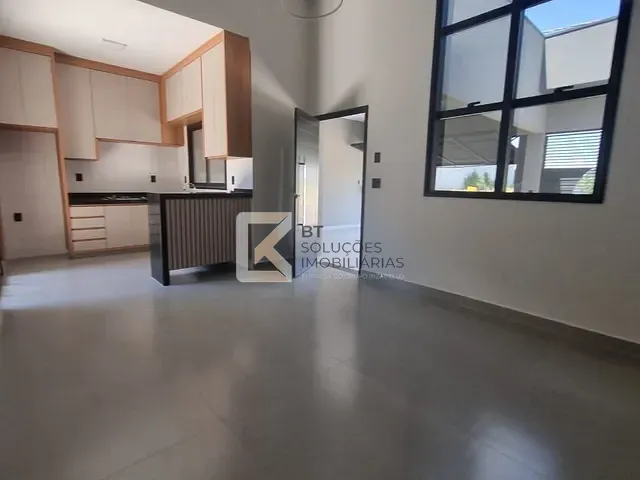 Casa com 150m² 3 quartos e 2 banheiros, à venda, no bairro Jardim Bom Sucesso em Indaiatuba